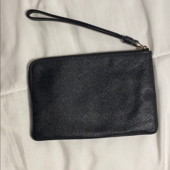 Coach Wristlet - Picture 2 of 7